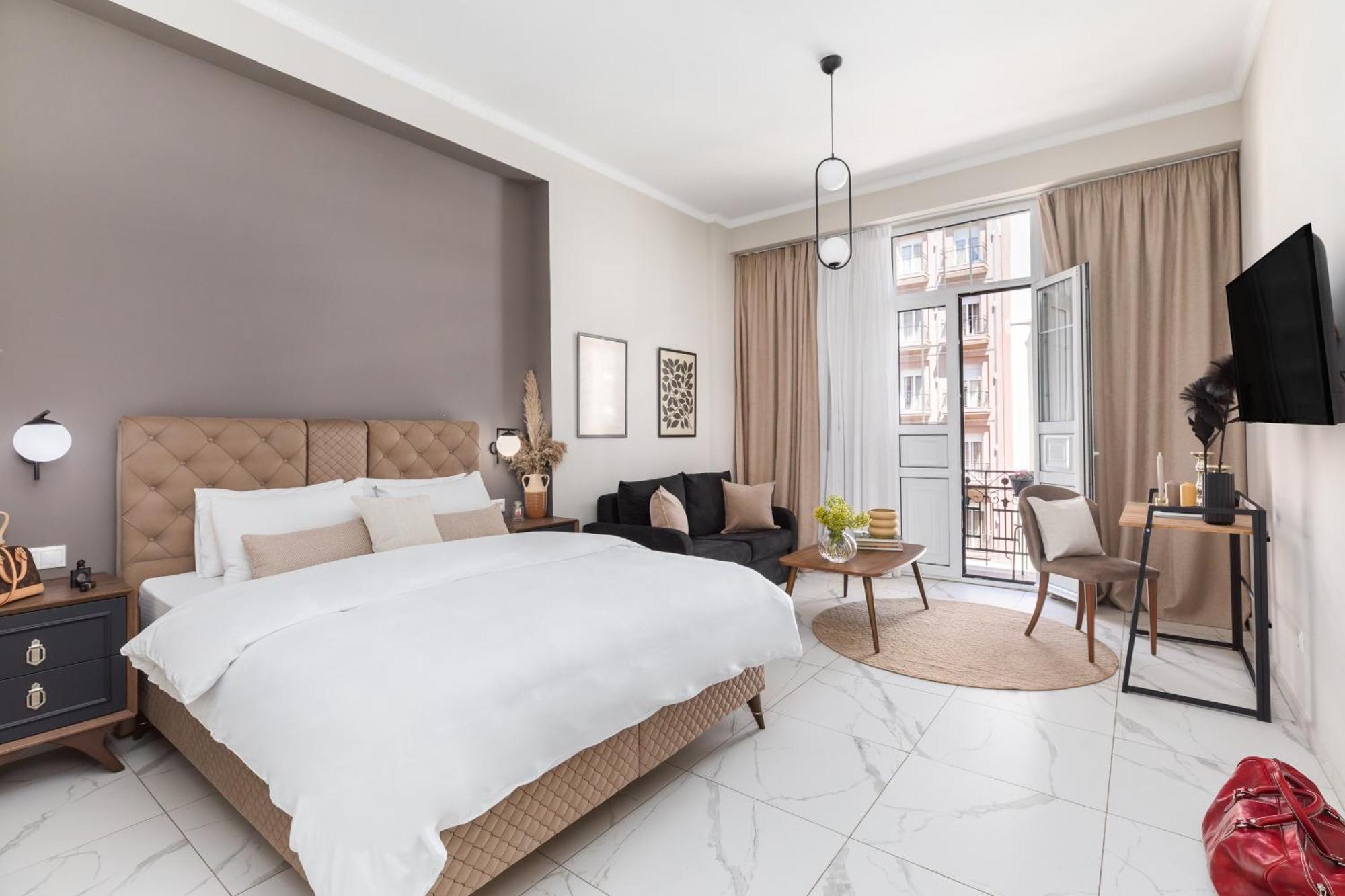 Black Onyx Comfort Suites Thessalonique Extérieur photo