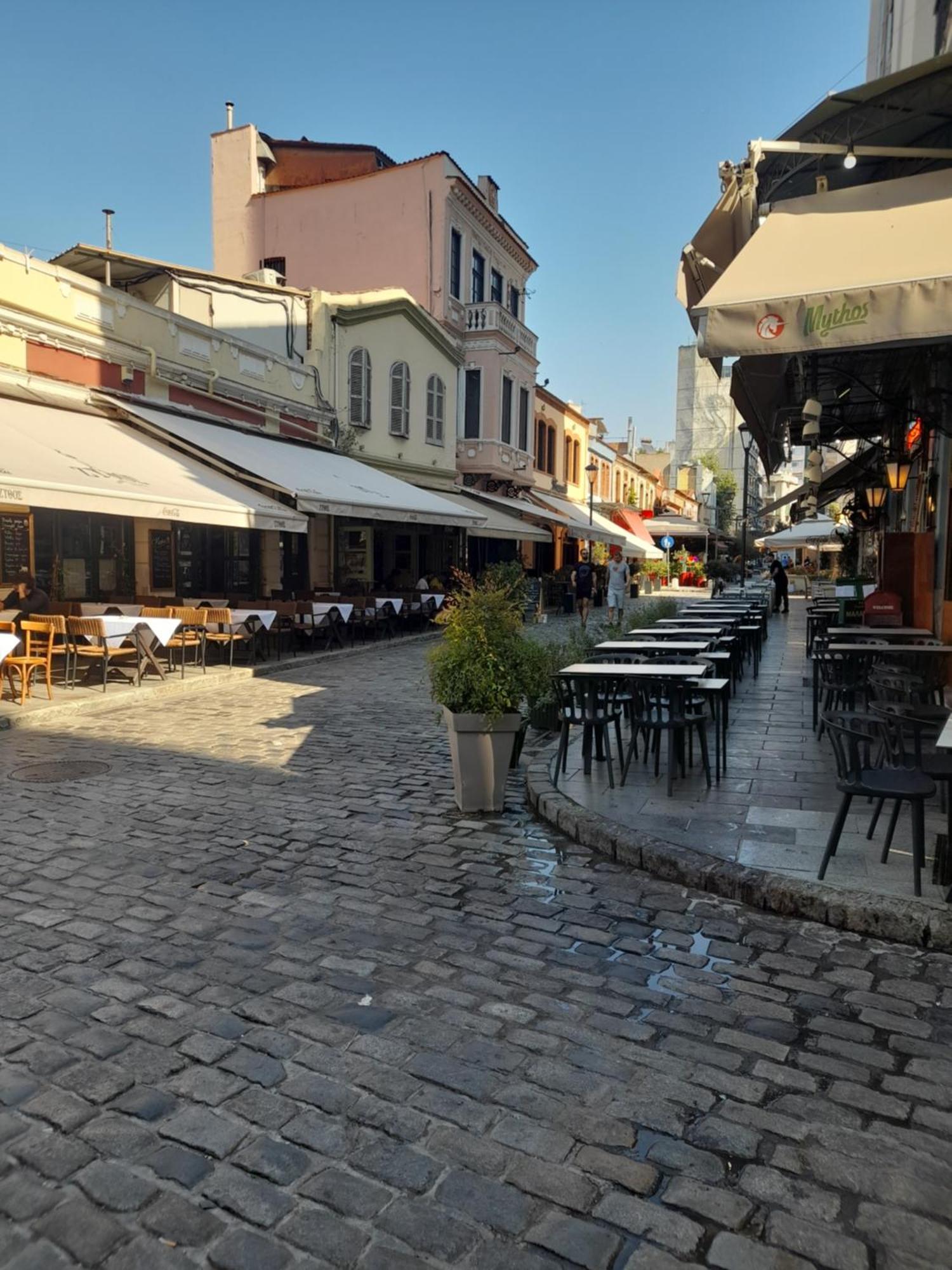Black Onyx Comfort Suites Thessalonique Extérieur photo