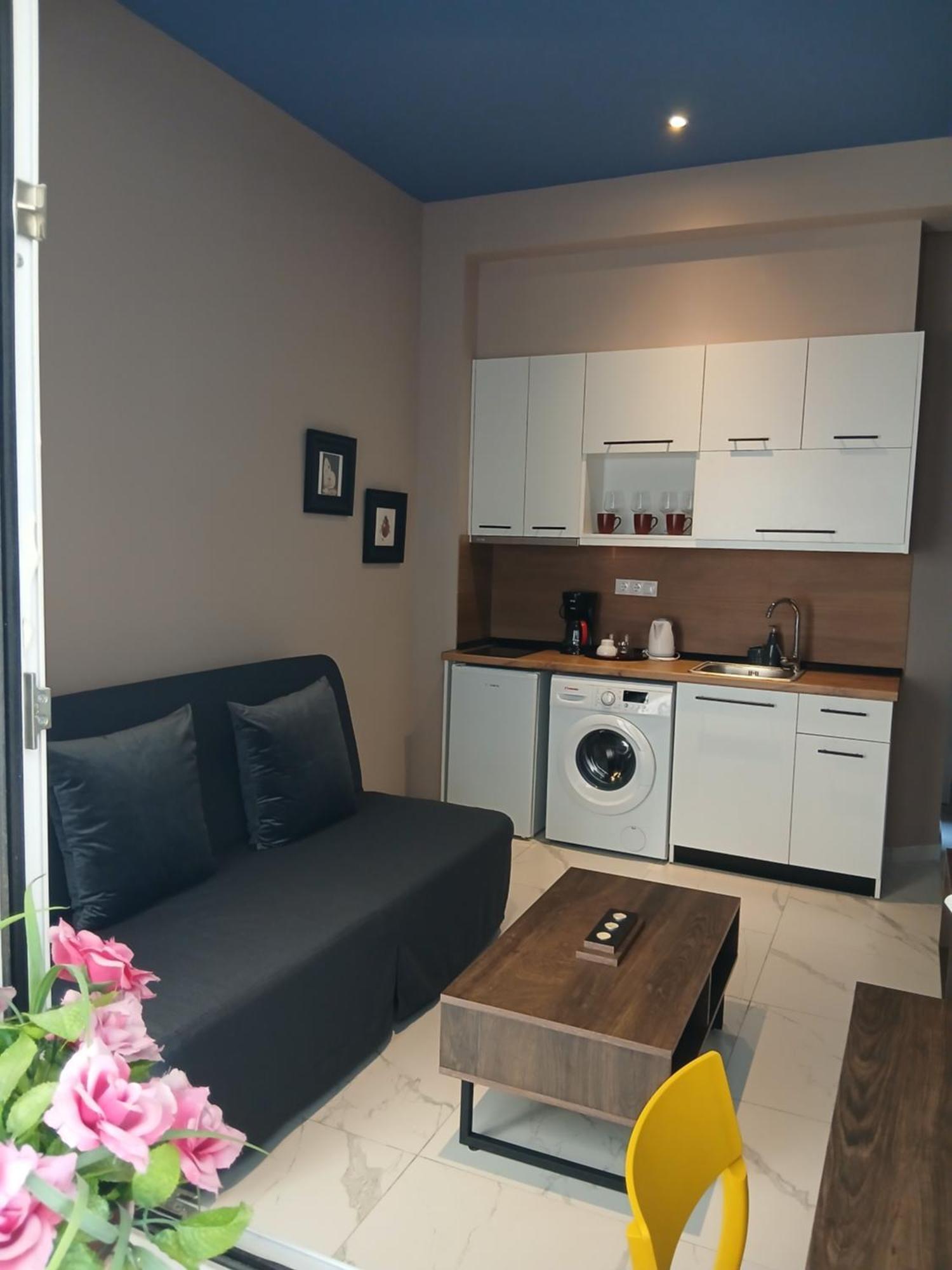 Black Onyx Comfort Suites Thessalonique Extérieur photo