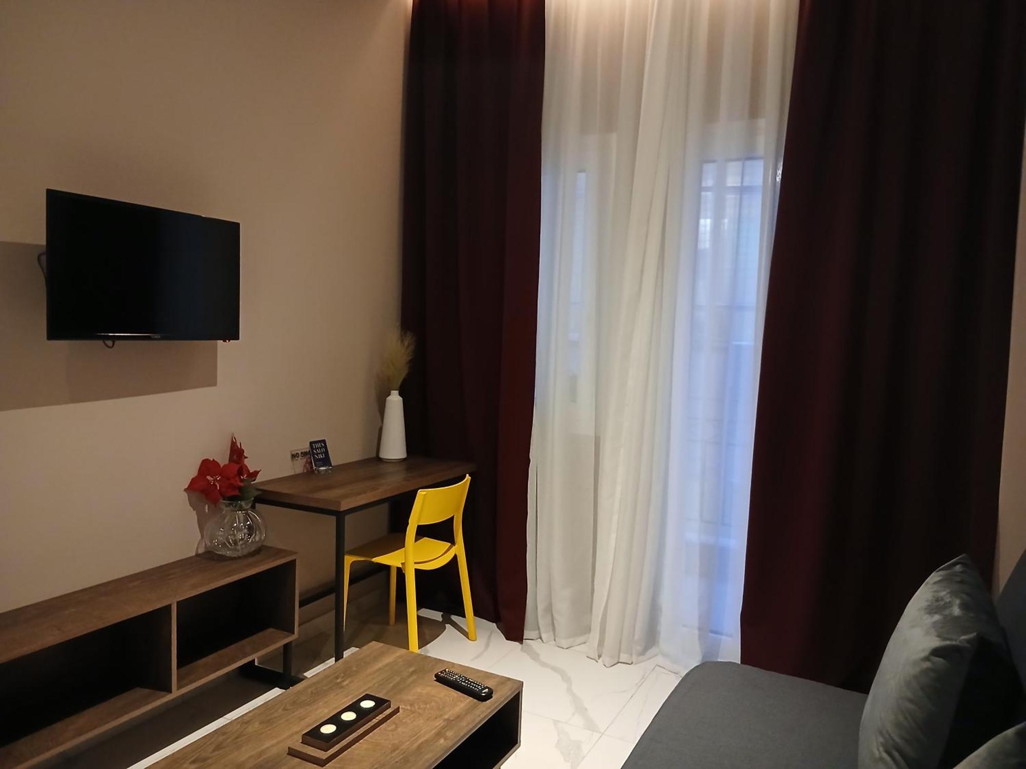 Black Onyx Comfort Suites Thessalonique Extérieur photo